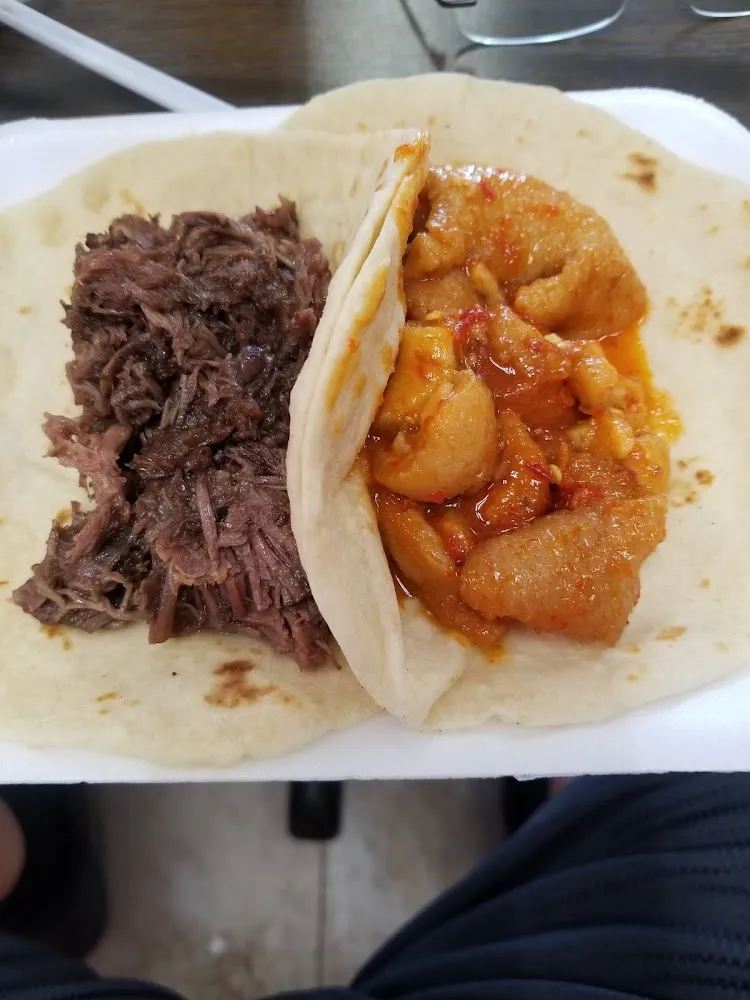 Barbacoa Y Chicharron